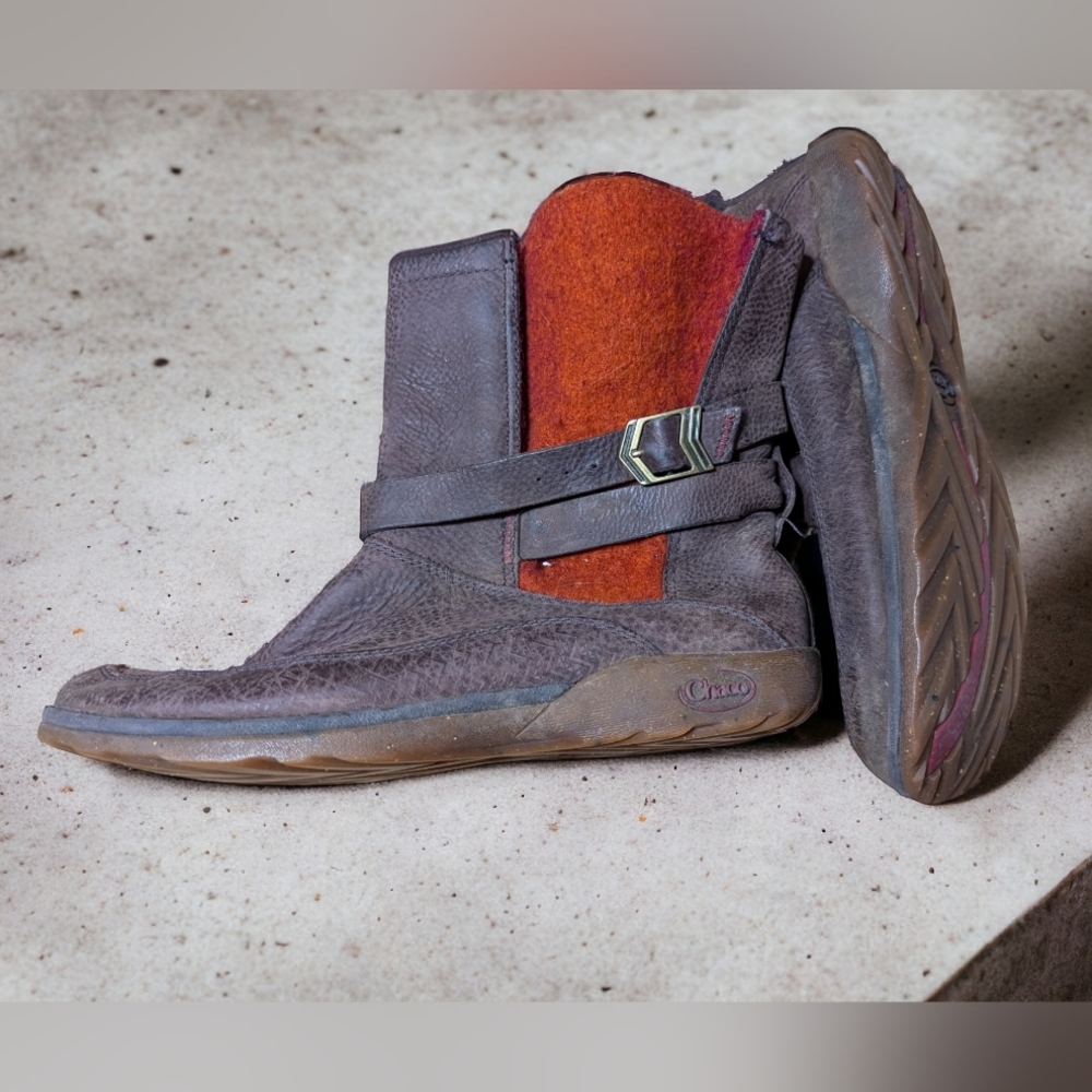 Chaco Hopi boots